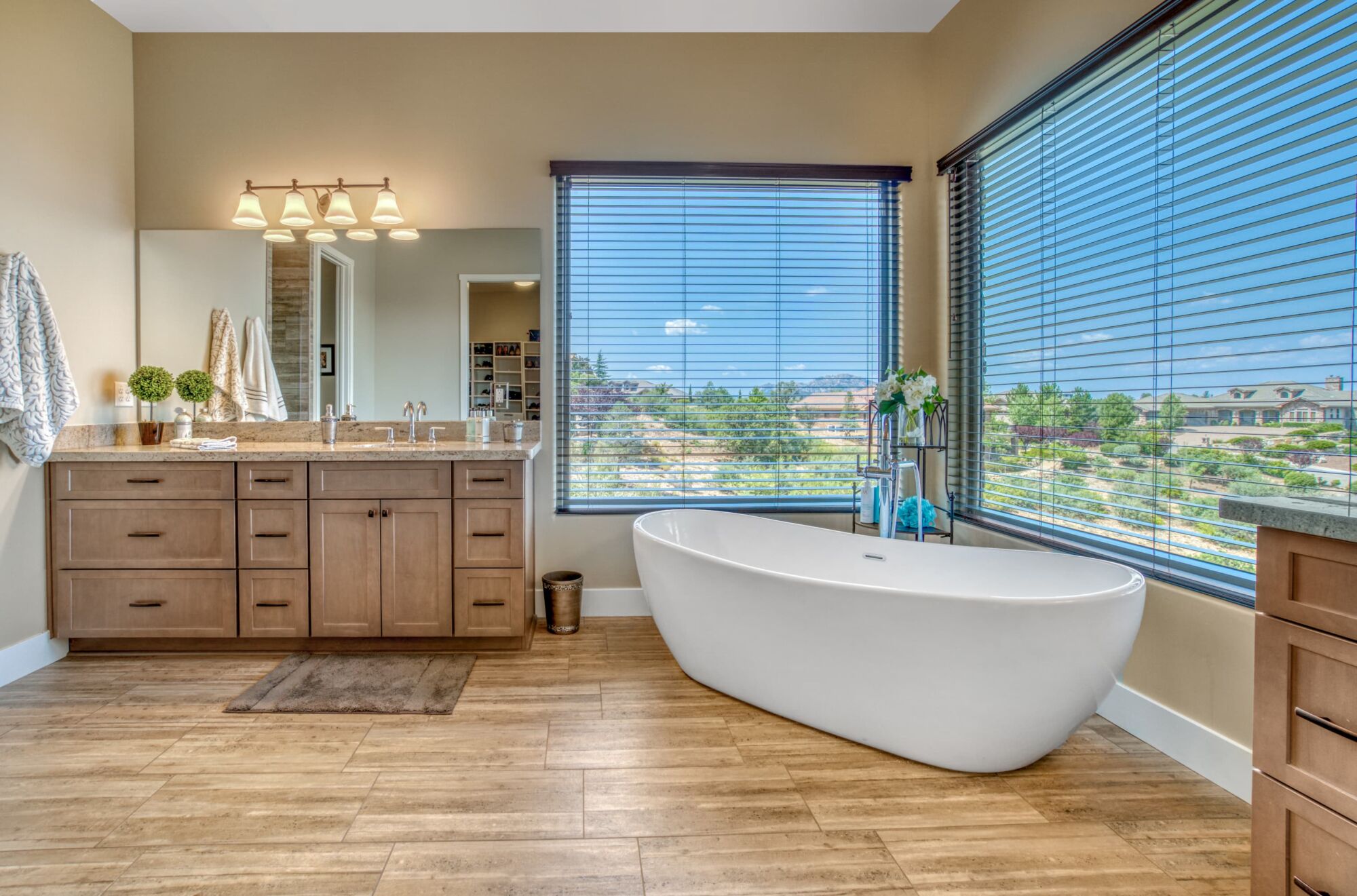 Comment optimiser les rangements dans sa salle de bain ? Saint-Louis